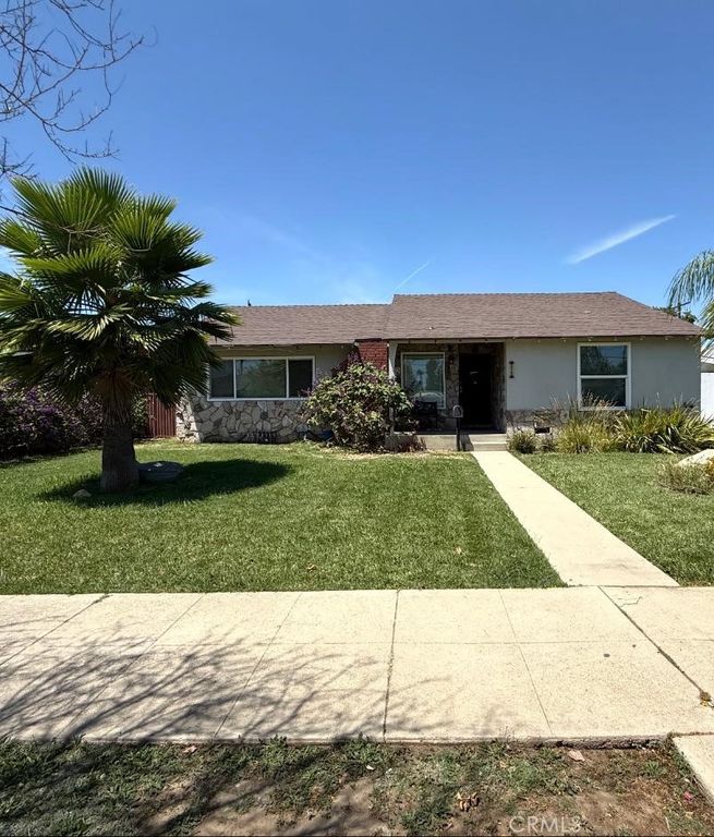 15101 Devonshire, Los Angeles, CA 91345