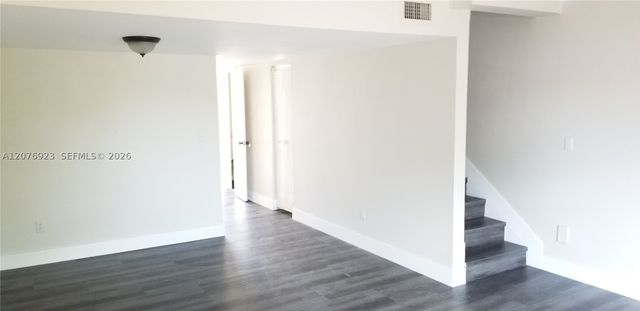 8550 SW 109th Ave 5-202, Miami, FL 33173