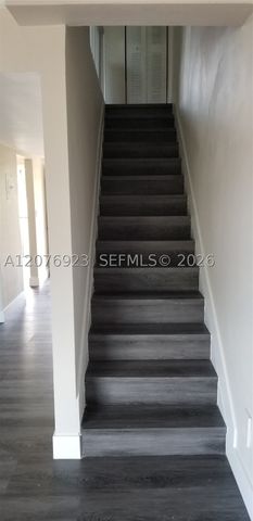 8550 SW 109th Ave 5-202, Miami, FL 33173