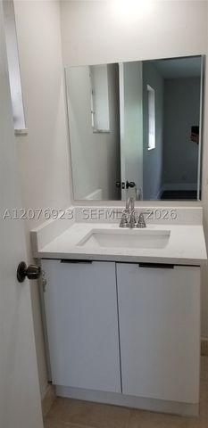 8550 SW 109th Ave 5-202, Miami, FL 33173