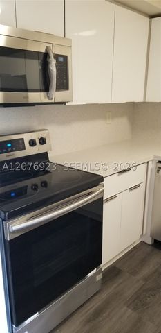 8550 SW 109th Ave 5-202, Miami, FL 33173