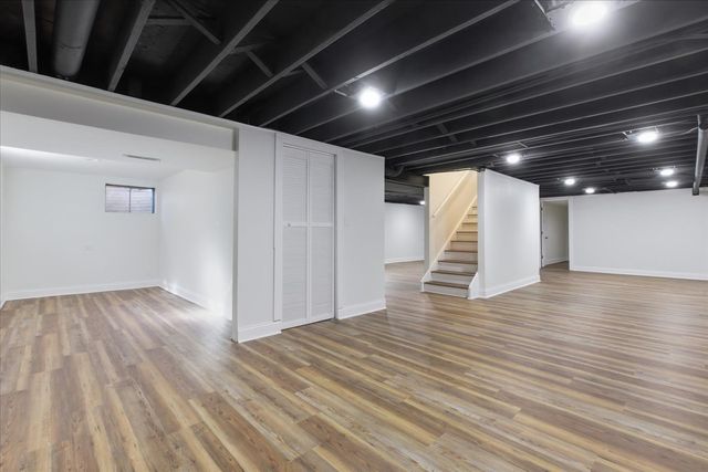 15654 S 82nd Avenue, Orland Park, IL 60462