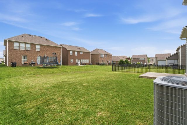 829 Lexi Ln, Murfreesboro, TN 37130