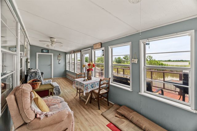 5407 Water View Drive, Granbury, TX 76048