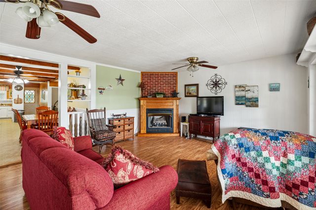 5407 Water View Drive, Granbury, TX 76048