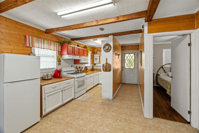 5407 Water View Drive, Granbury, TX 76048