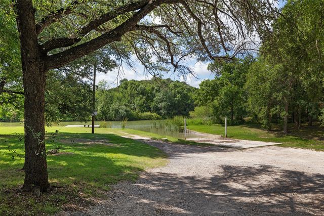 5407 Water View Drive, Granbury, TX 76048