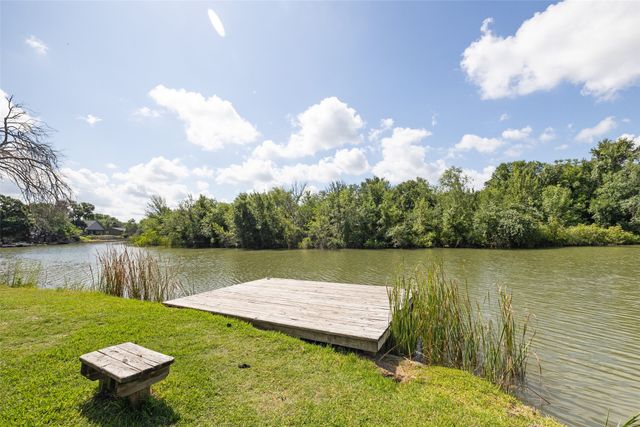 5407 Water View Drive, Granbury, TX 76048