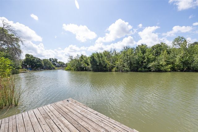 5407 Water View Drive, Granbury, TX 76048