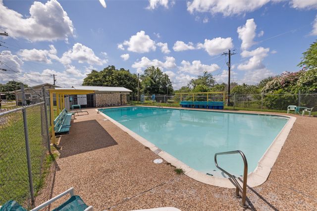 5407 Water View Drive, Granbury, TX 76048