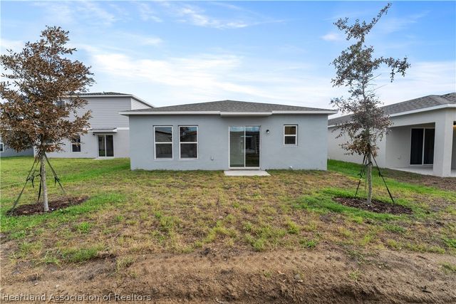 2077 GOLDEN BEAK Drive, Eagle Lake, FL 33839