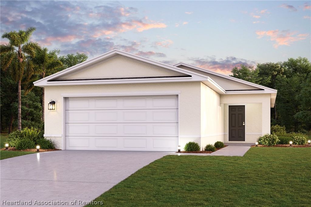2077 GOLDEN BEAK Drive, Eagle Lake, FL 33839