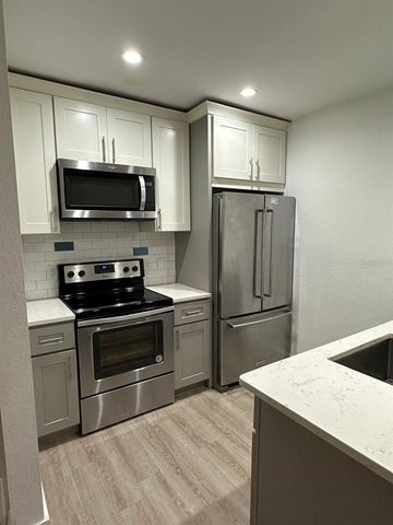 4004 SANTA MARIA DRIVE, Kissimmee, FL 34741