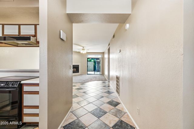 7101 W Beardsley Road Unit 1021, Glendale, AZ 85308
