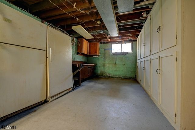 301 Grand Blvd, Emerson Boro, NJ 07630
