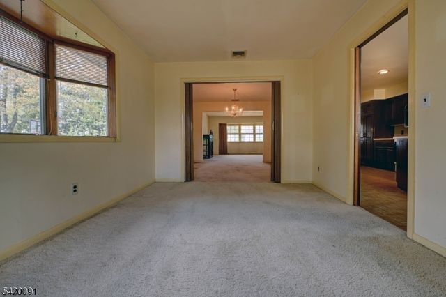 301 Grand Blvd, Emerson Boro, NJ 07630