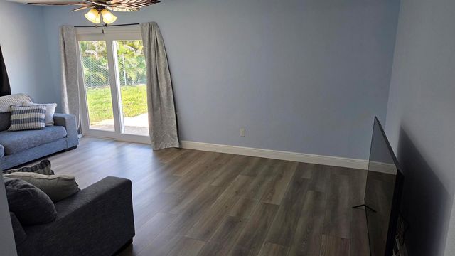 2209 SE East Dunbrooke Circle, Port St. Lucie, FL 34952