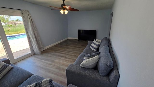 2209 SE East Dunbrooke Circle, Port St. Lucie, FL 34952