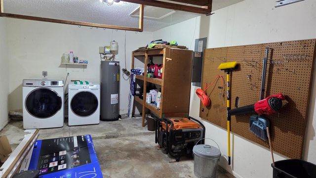 2209 SE East Dunbrooke Circle, Port St. Lucie, FL 34952