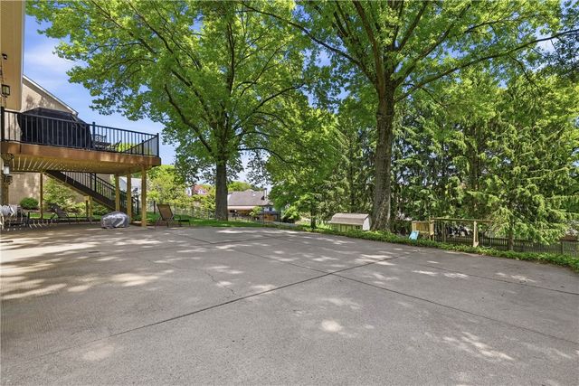 4108 JASMINE DRIVE, Bethel Park, PA 15102