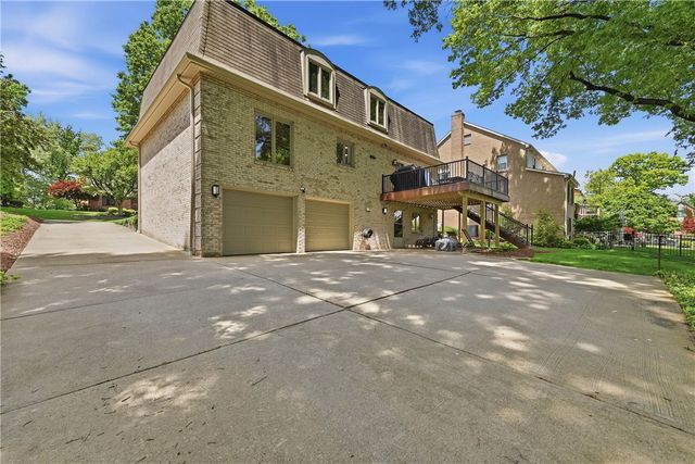 4108 JASMINE DRIVE, Bethel Park, PA 15102