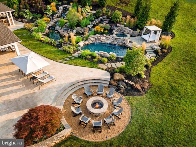 7484 WILSON RD, Warrenton, VA 20186