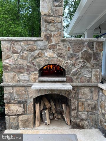 7484 WILSON RD, Warrenton, VA 20186