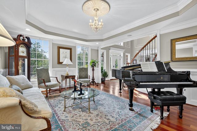 7484 WILSON RD, Warrenton, VA 20186