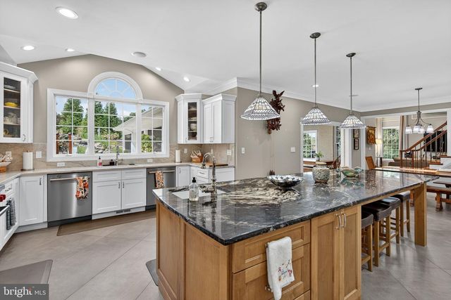 7484 WILSON RD, Warrenton, VA 20186