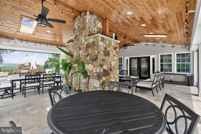 7484 WILSON RD, Warrenton, VA 20186