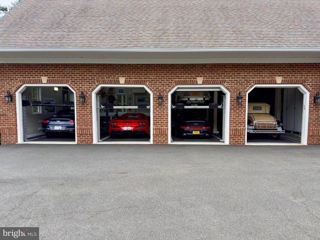 7484 WILSON RD, Warrenton, VA 20186