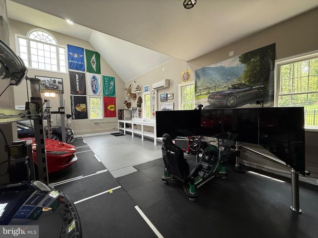 7484 WILSON RD, Warrenton, VA 20186