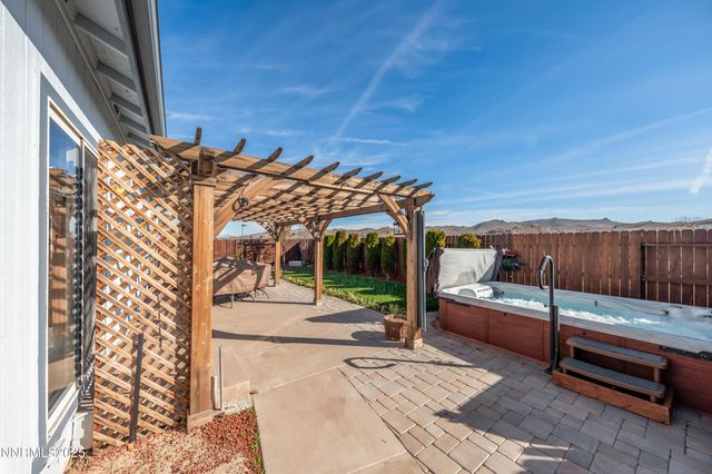 8896 Mahon Drive, Reno, NV 89506