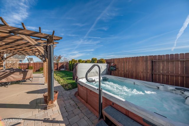 8896 Mahon Drive, Reno, NV 89506