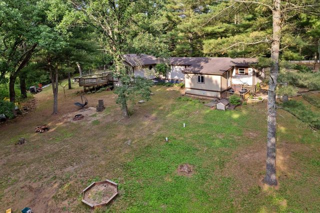 W7092 N Oakwood Circle, Neshkoro, WI 54960