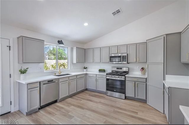 676 Pansy Place, Henderson, NV 89052