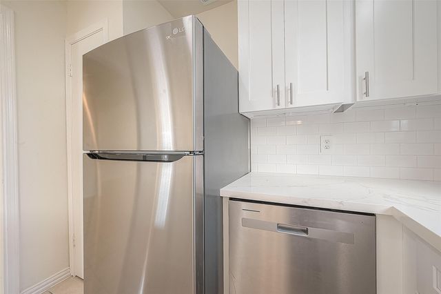 10819 Sageriver Drive, Houston, TX 77089