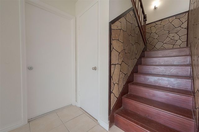 10819 Sageriver Drive, Houston, TX 77089