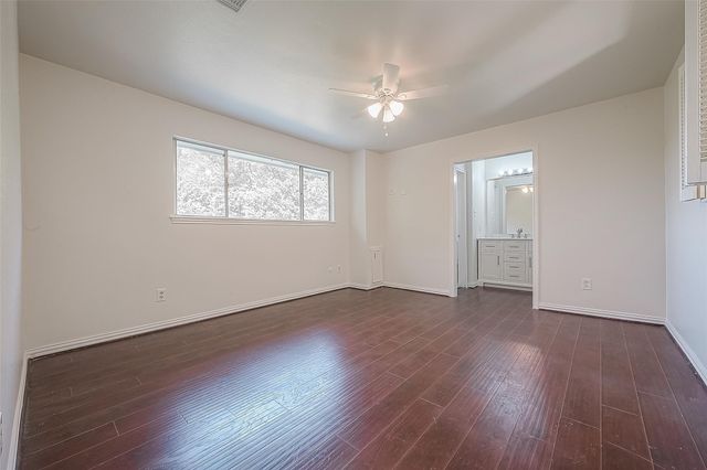 10819 Sageriver Drive, Houston, TX 77089