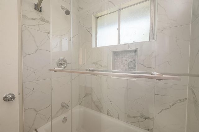 10819 Sageriver Drive, Houston, TX 77089