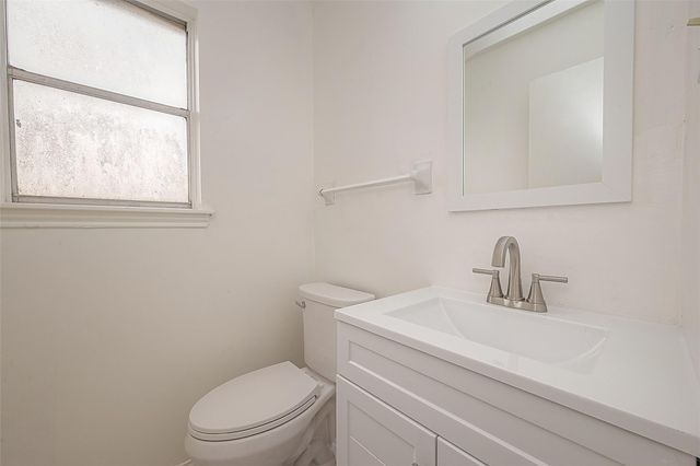 10819 Sageriver Drive, Houston, TX 77089