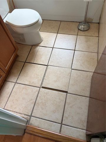 6105 NW 57TH COURT, Ocala, FL 34482