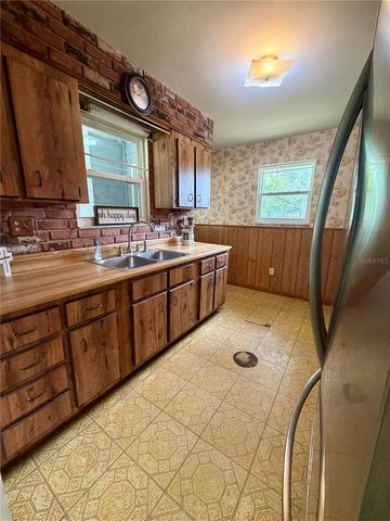 6105 NW 57TH COURT, Ocala, FL 34482