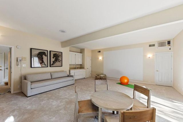 1035 Macadamia Drive, Hillsborough, CA 94010