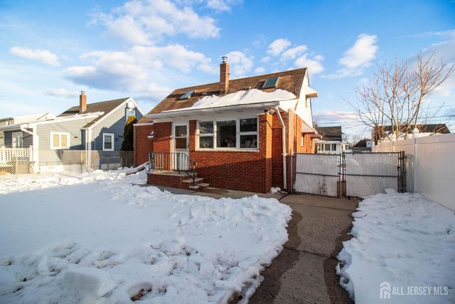 200 Gabriel Terrace, Sayreville, NJ 08879