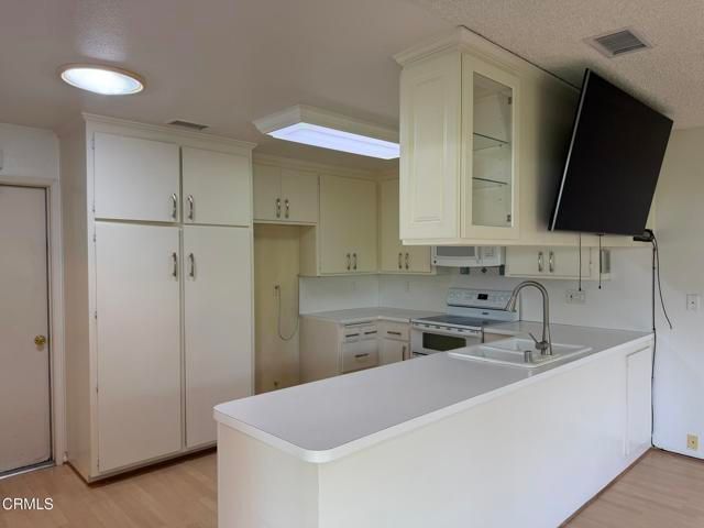 257 E Garden Green, Port Hueneme, CA 93041