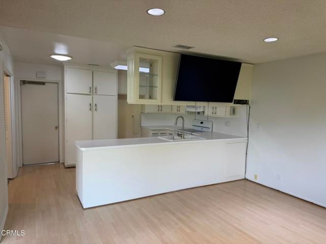 257 E Garden Green, Port Hueneme, CA 93041