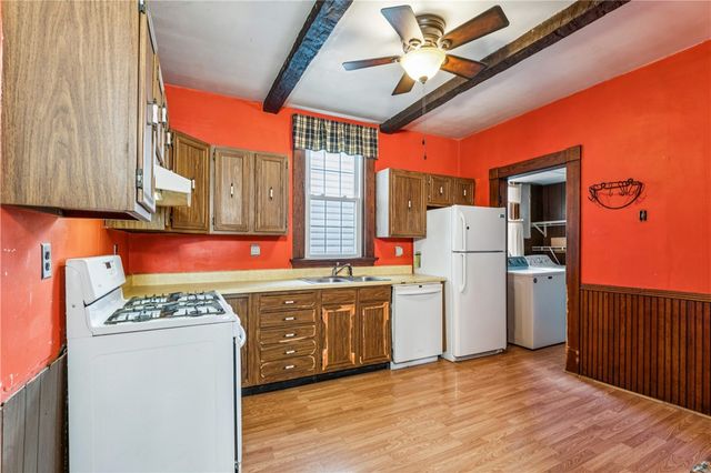 1369 5th Ave, Freedom, PA 15042