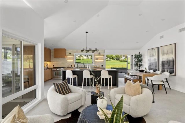 19741 Quiet Bay, Huntington Beach, CA 92648