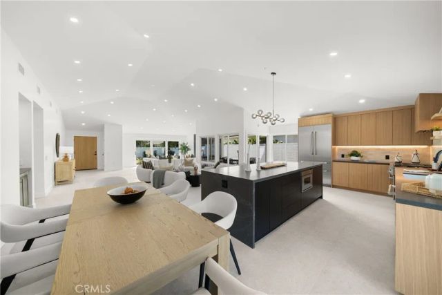 19741 Quiet Bay, Huntington Beach, CA 92648